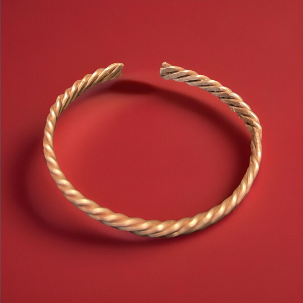 Solid Copper Twisted Rope Cuff Bracelet - Picture 6 of 7